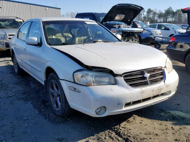 JN1CA31DX1T800644 - 2001 NISSAN MAXIMA GXE WHITE photo 1