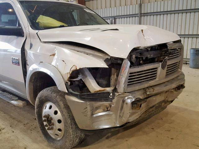 3D73Y4HL4BG634797 - 2011 DODGE RAM 3500 WHITE photo 9