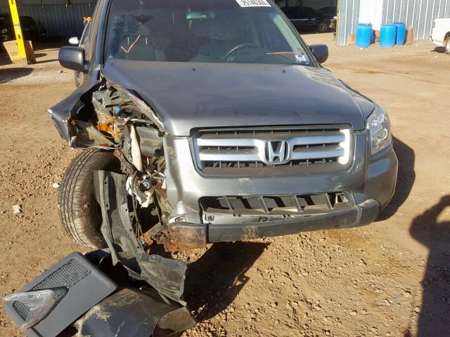 5FNYF28157B025840 - 2007 HONDA PILOT LX GRAY photo 9