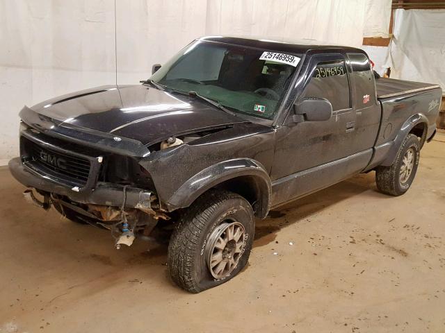 1GTCT19WX28213575 - 2002 GMC SONOMA BLACK photo 2