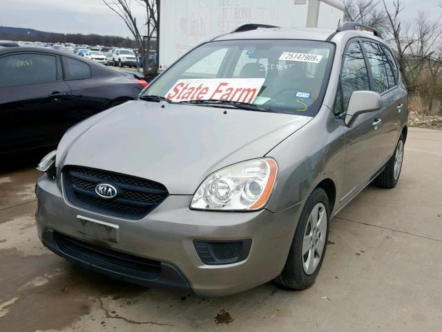 KNAFG528797259236 - 2009 KIA RONDO BASE SILVER photo 2