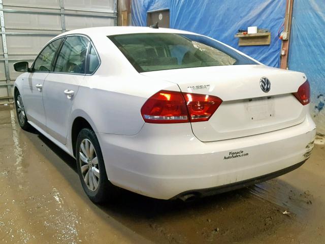 1VWAT7A3XFC082028 - 2015 VOLKSWAGEN PASSAT S WHITE photo 3