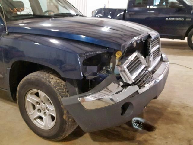 1D7HE48K76S533077 - 2006 DODGE DAKOTA QUA BLUE photo 9