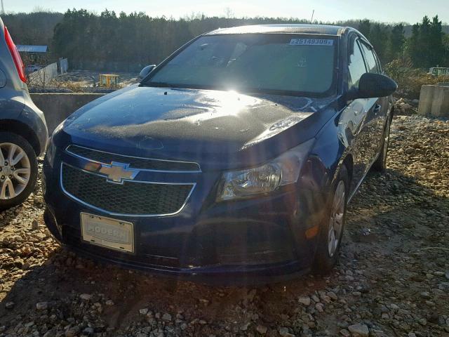 1G1PA5SH4D7108686 - 2013 CHEVROLET CRUZE LS BLUE photo 2