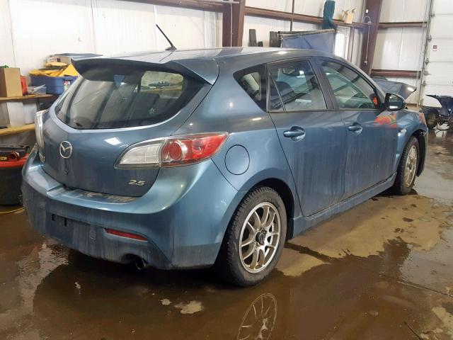 JM1BL1H50A1109768 - 2010 MAZDA 3 S BLUE photo 4