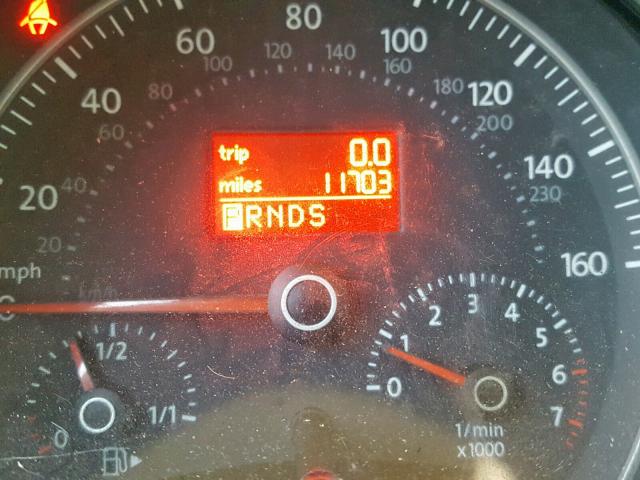 3VWPG3AG1AM026481 - 2010 VOLKSWAGEN NEW BEETLE Rot Foto 8