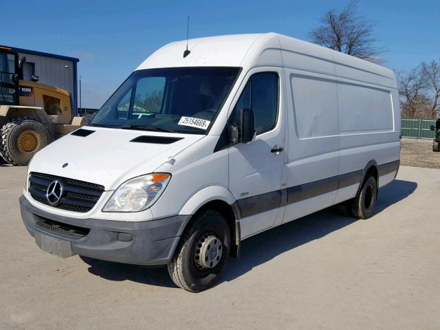 WD3PF4CC3C5660948 - 2012 MERCEDES-BENZ SPRINTER 3 WHITE photo 2