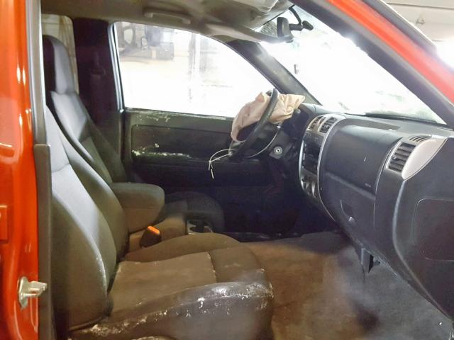 1GCDT43E188227959 - 2008 CHEVROLET COLORADO L RED photo 5