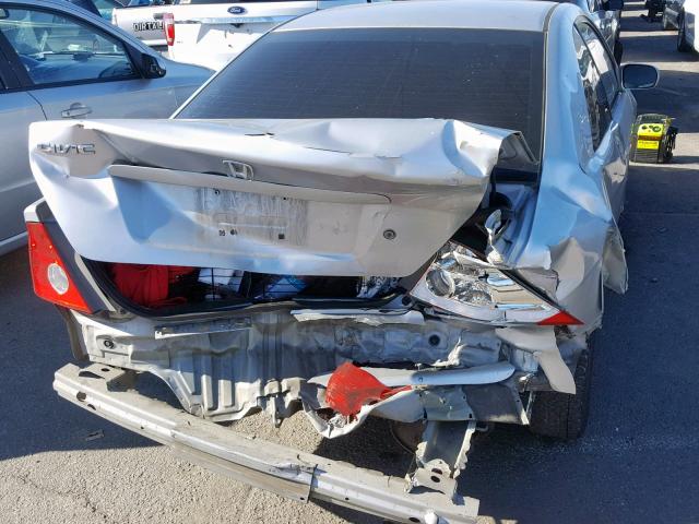 1HGEM22305L019278 - 2005 HONDA CIVIC DX V SILVER photo 9