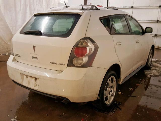 5Y2SM67009Z410795 - 2009 PONTIAC VIBE WHITE photo 4