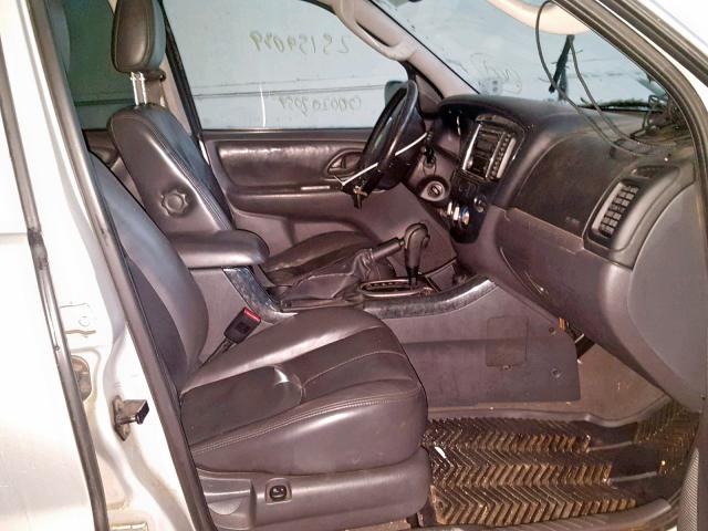 4F2CZ96115KM13581 - 2005 MAZDA TRIBUTE S SILVER photo 5