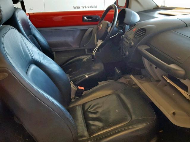 3VWCM31Y04M311936 - 2004 VOLKSWAGEN NEW BEETLE RED photo 5