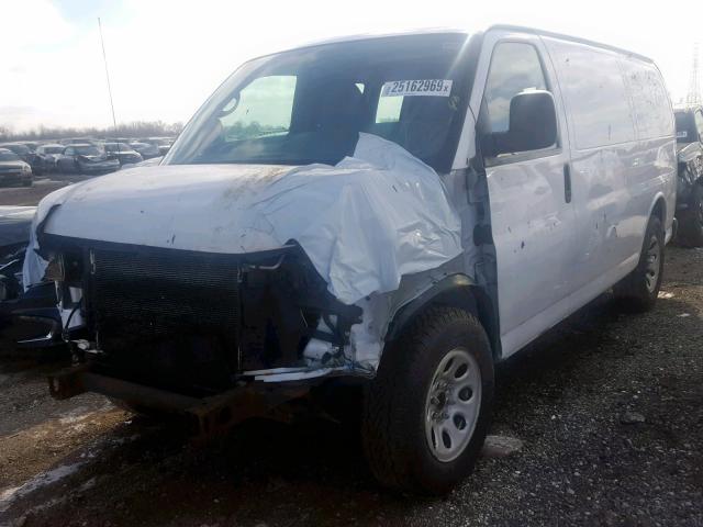 1GCUGADX3A1118162 - 2010 CHEVROLET EXPRESS G1 WHITE photo 2