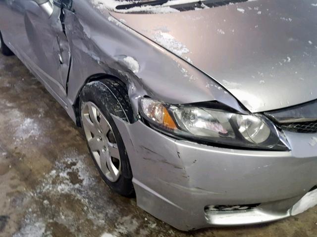 19XFA1F51AE015650 - 2010 HONDA CIVIC LX SILVER photo 9