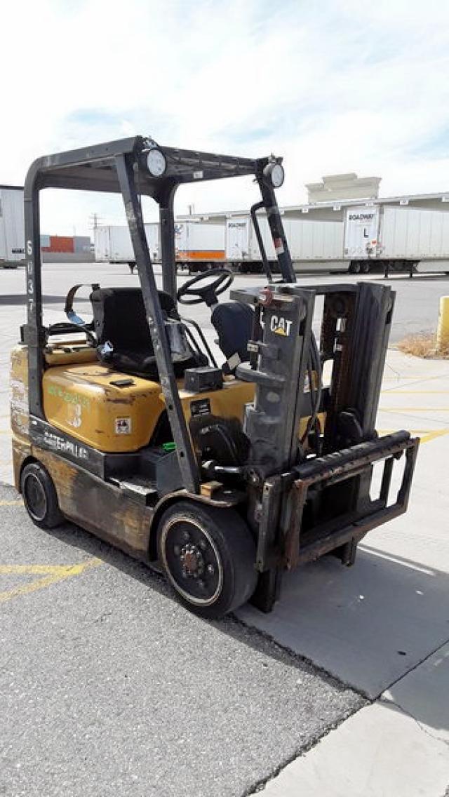 AT8D02816 - 2003 CTRP FORKLIFT UNKNOWN - NOT OK FOR INV. photo 1