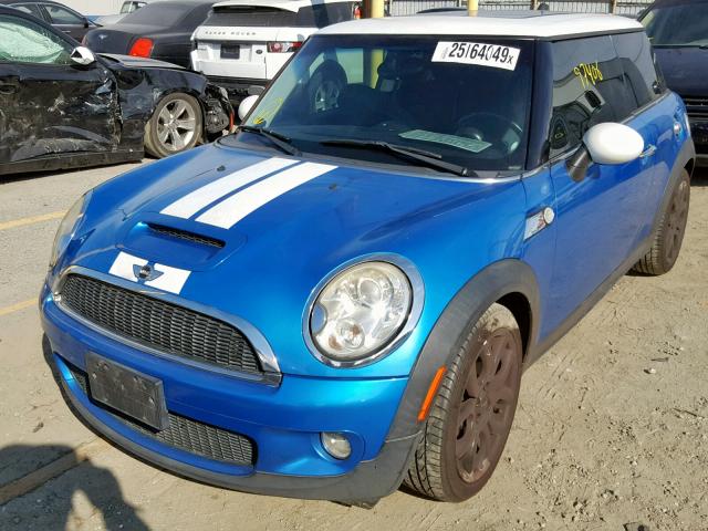 WMWMF7C55ATZ72190 - 2010 MINI COOPER S BLUE photo 2