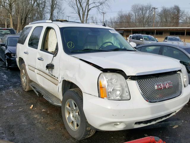 1GKFK63838J202351 - 2008 GMC YUKON DENA WHITE photo 1