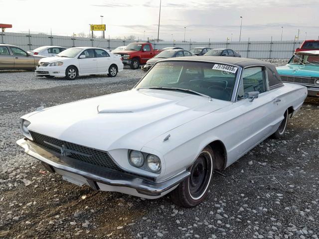 6Y87Q149798 - 1966 FORD THUNDERBIR WHITE photo 2