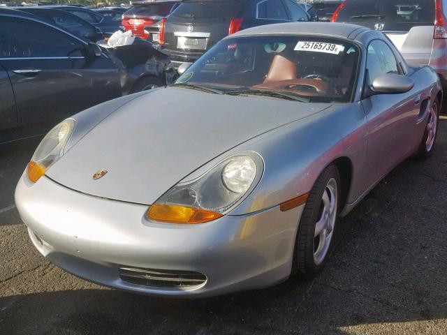 WP0CA2983VS625681 - 1997 PORSCHE BOXSTER SILVER photo 2