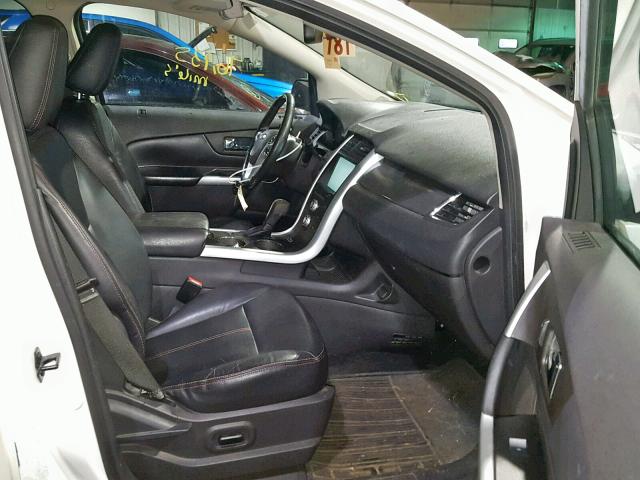 2FMDK3JC3CBA02877 - 2012 FORD EDGE SEL WHITE photo 5