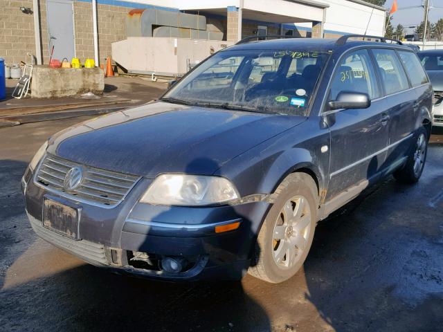 WVWYH63B83E071286 - 2003 VOLKSWAGEN PASSAT GLX GRAY photo 2