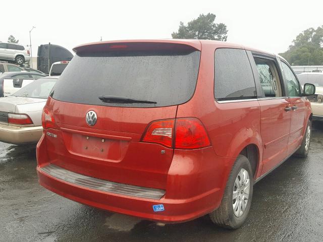 2V8HW44169R550077 - 2009 VOLKSWAGEN ROUTAN S RED photo 4