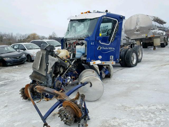 3AKJGND19HDJB4215 - 2017 FREIGHTLINER CONVENTION BLUE photo 2