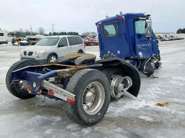 3AKJGND19HDJB4215 - 2017 FREIGHTLINER CONVENTION BLUE photo 4