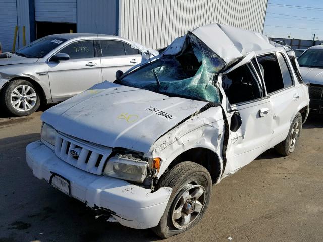 KNDJA723425154136 - 2002 KIA SPORTAGE WHITE photo 2