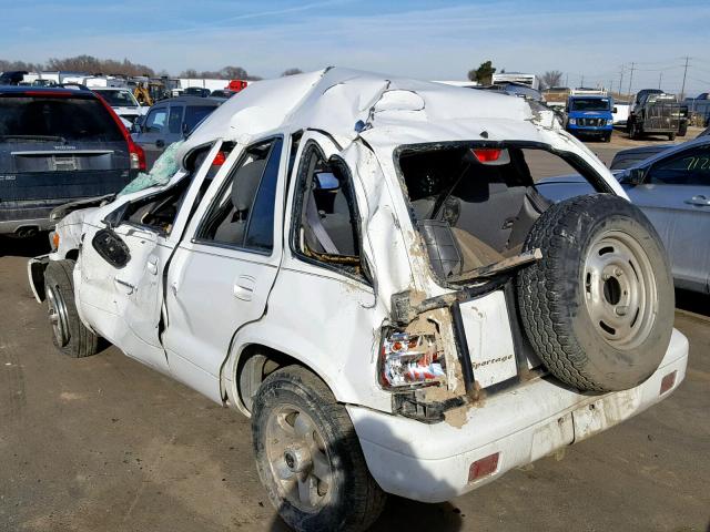 KNDJA723425154136 - 2002 KIA SPORTAGE WHITE photo 3