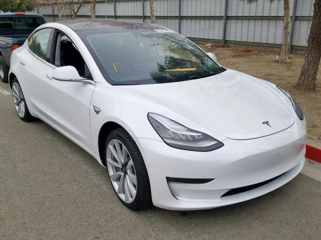 5YJ3E1EAXJF060554 - 2018 TESLA MODEL 3 WHITE photo 1