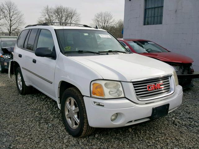 1GKDT13S682195070 - 2008 GMC ENVOY WHITE photo 1