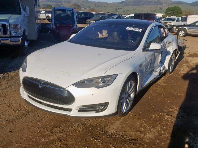 5YJSA1S10FF098958 - 2015 TESLA MODEL S 70 WHITE photo 2