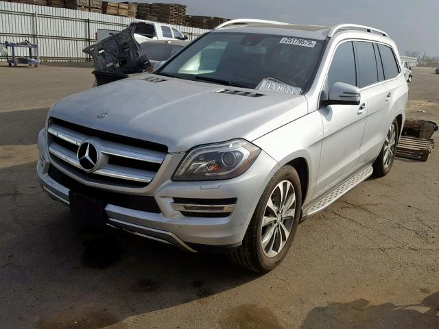 4JGDF7CE9DA259890 - 2013 MERCEDES-BENZ GL 450 4MA SILVER photo 2