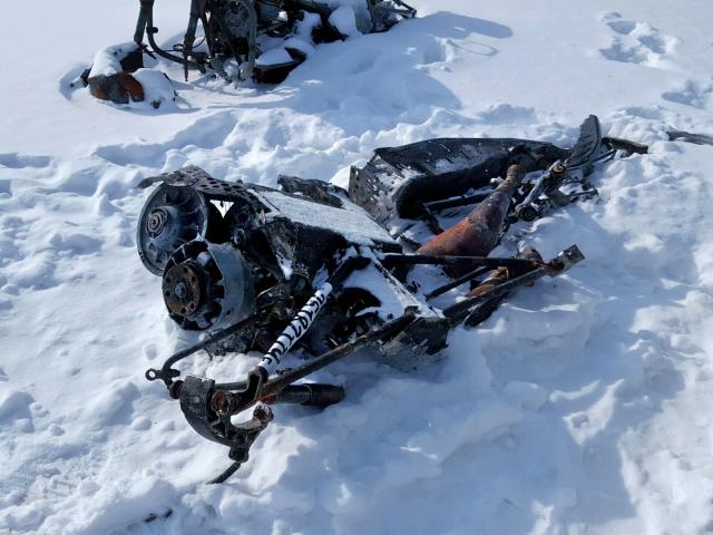 2BPSBH6B46V000051 - 2006 SKI DOO MXZ BURN photo 2