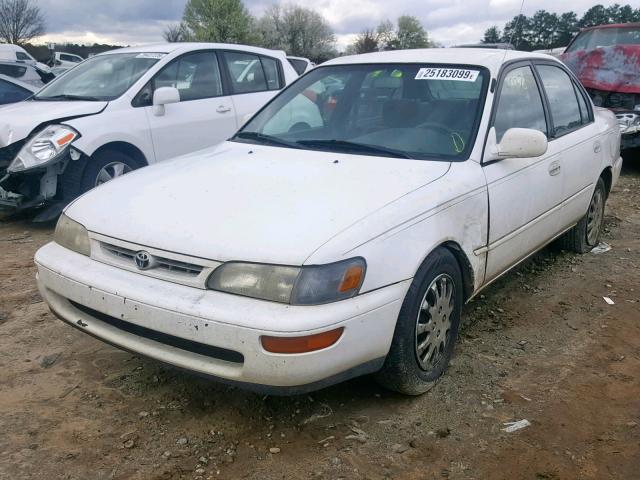 1NXBB02E5TZ421930 - 1996 TOYOTA COROLLA DX WHITE photo 2