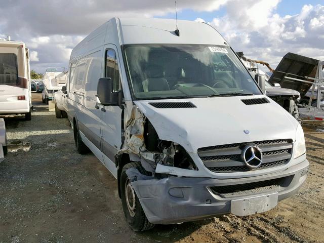 WD3PE8CC1B5529249 - 2011 MERCEDES-BENZ SPRINTER 2 WHITE photo 1