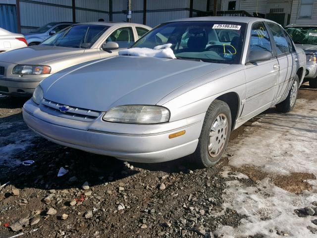 2G1WL52M5S1131603 - 1995 CHEVROLET LUMINA SILVER photo 2