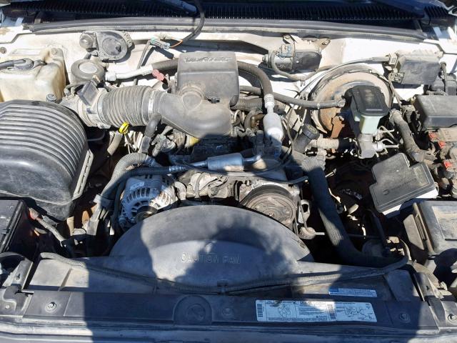 1GCEC19R6TE124009 - 1996 CHEVROLET GMT-400 C1 白色 照片 7