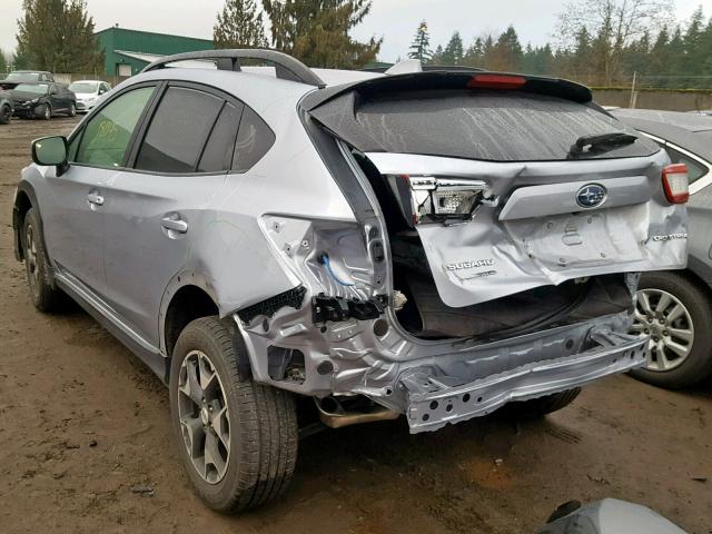 JF2GTABC4JH296003 - 2018 SUBARU CROSSTREK SILVER photo 3