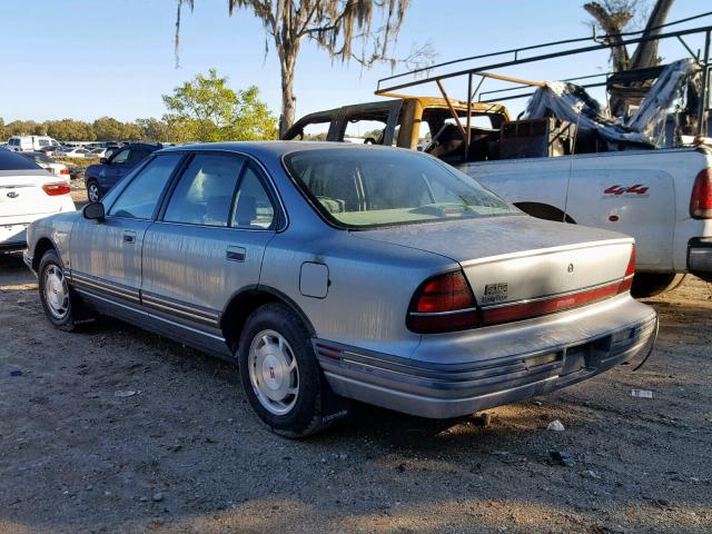 1G3HN52KXSH326473 - 1995 OLDSMOBILE 88 ROYALE GRAY photo 3