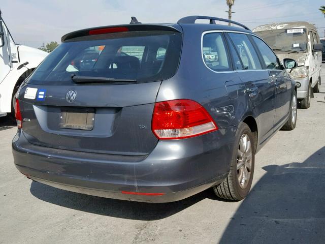 3VWPL71K39M320869 - 2009 VOLKSWAGEN JETTA TDI GRAY photo 4