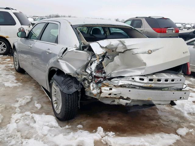 2C3JA43R75H592667 - 2005 CHRYSLER 300 SILVER photo 3