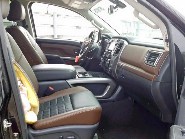 1N6AA1E55HN535929 - 2017 NISSAN TITAN SV BLACK photo 5