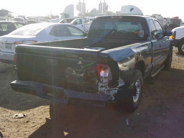 1B7GL22X6YS681115 - 2000 DODGE DAKOTA BLACK photo 4