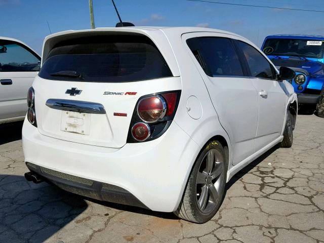 1G1JG6SB6F4208248 - 2015 CHEVROLET SONIC RS WHITE photo 4