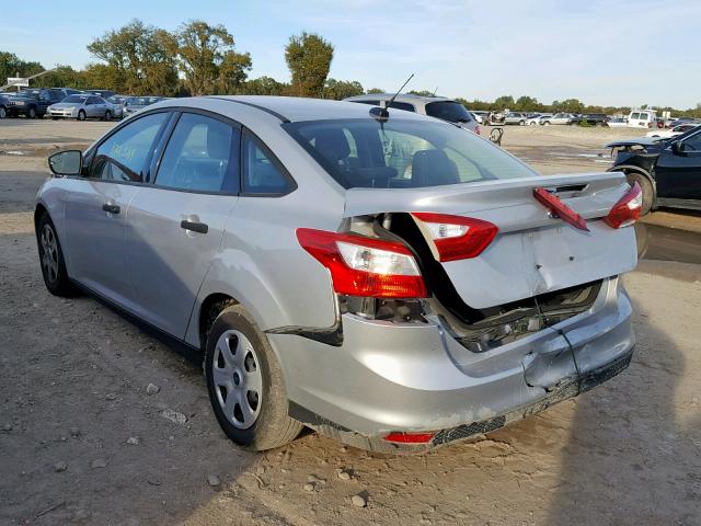 1FAHP3E26CL287945 - 2012 FORD FOCUS S SILVER photo 3