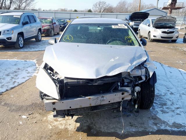 1G2ZF55B064235730 - 2006 PONTIAC G6 SE SILVER photo 9