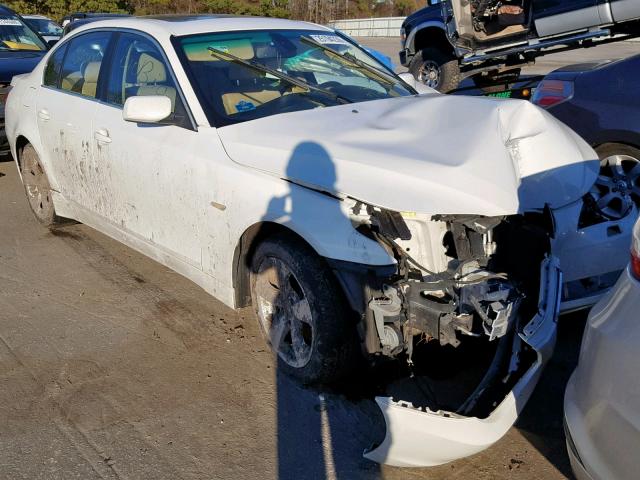 WBANF33547CS40168 - 2007 BMW 525 XI WHITE photo 1