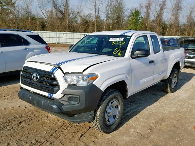 5TFRX5GN3GX060518 - 2016 TOYOTA TACOMA ACC WHITE photo 2